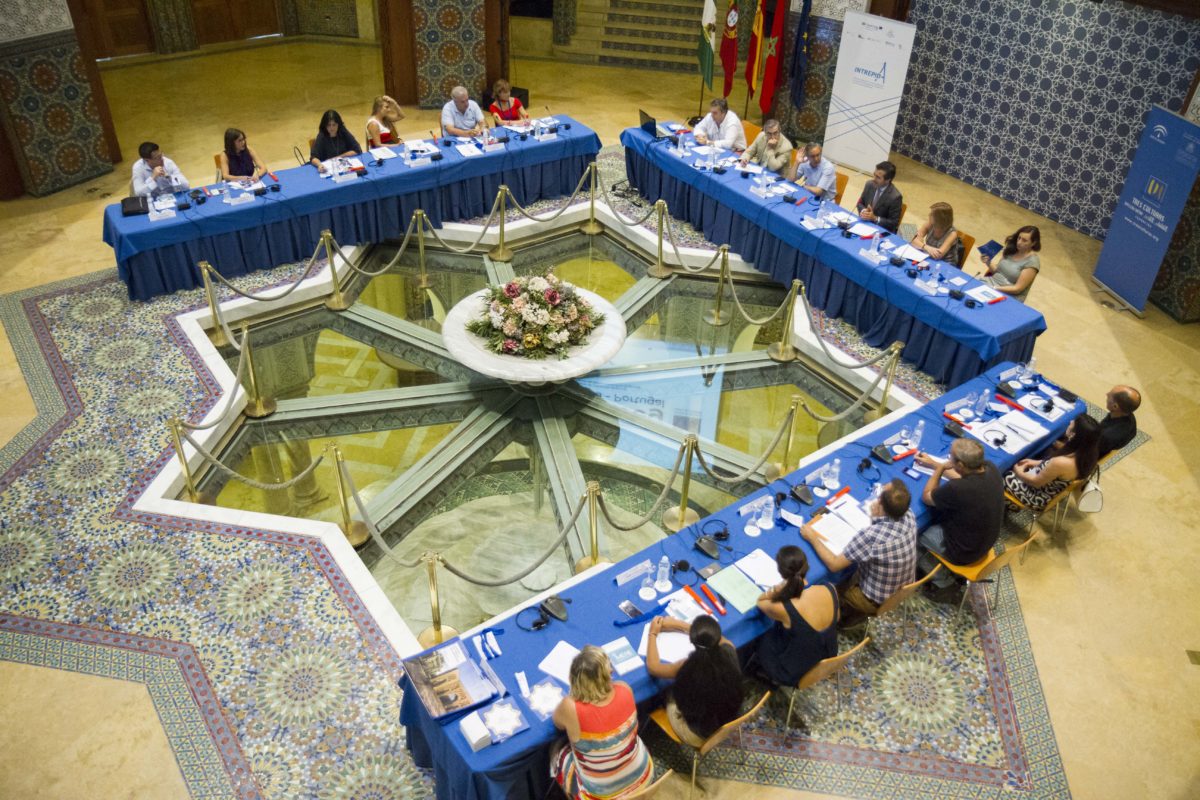 Reunión de lanzamiento del proyecto INTREPIDA en la Fundación Tres Culturas