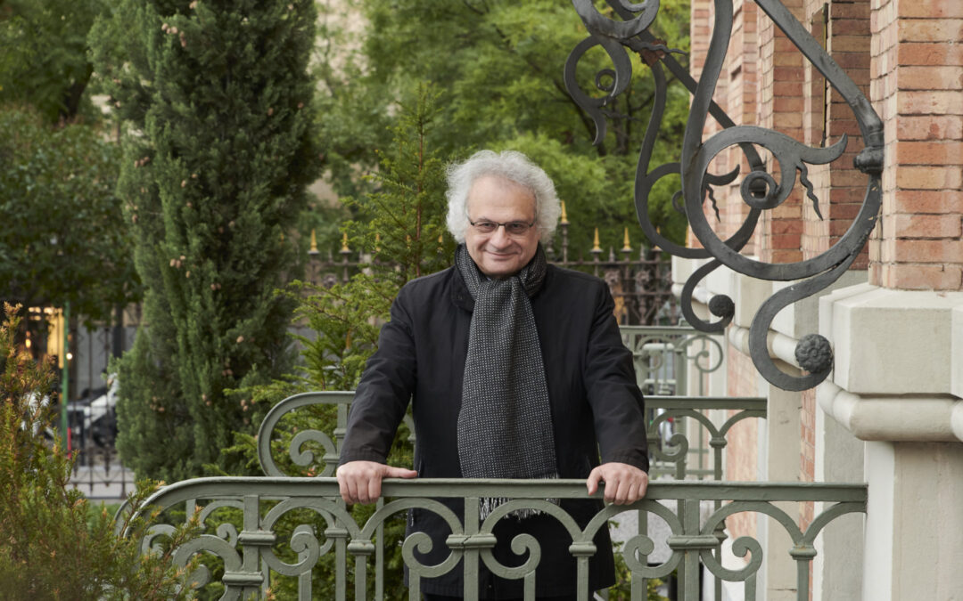 Conversación con Amin Maalouf, un clásico vivo de las letras mediterráneas